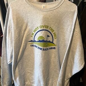 Gray Sweatshirt with Golf Graphic